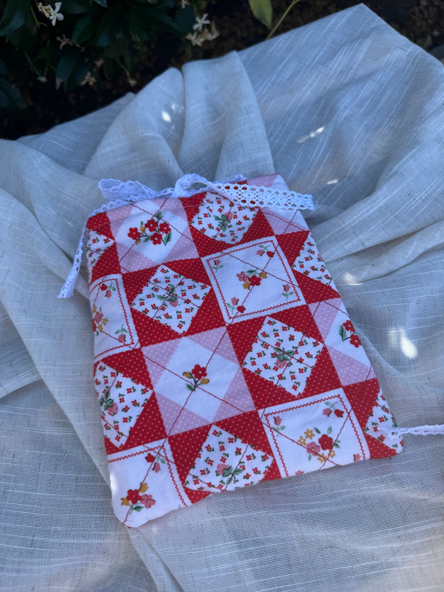 Cottage Farmhouse Kindle Sleeves
