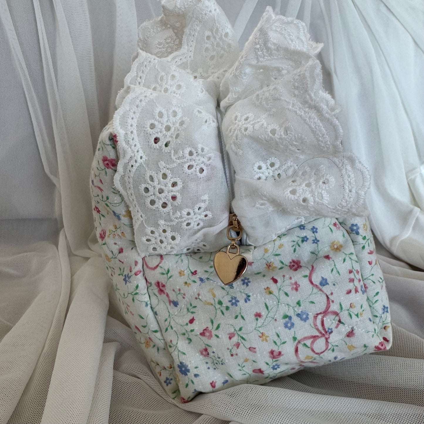 Rosy Ribbonette Quilted Makeup Bag