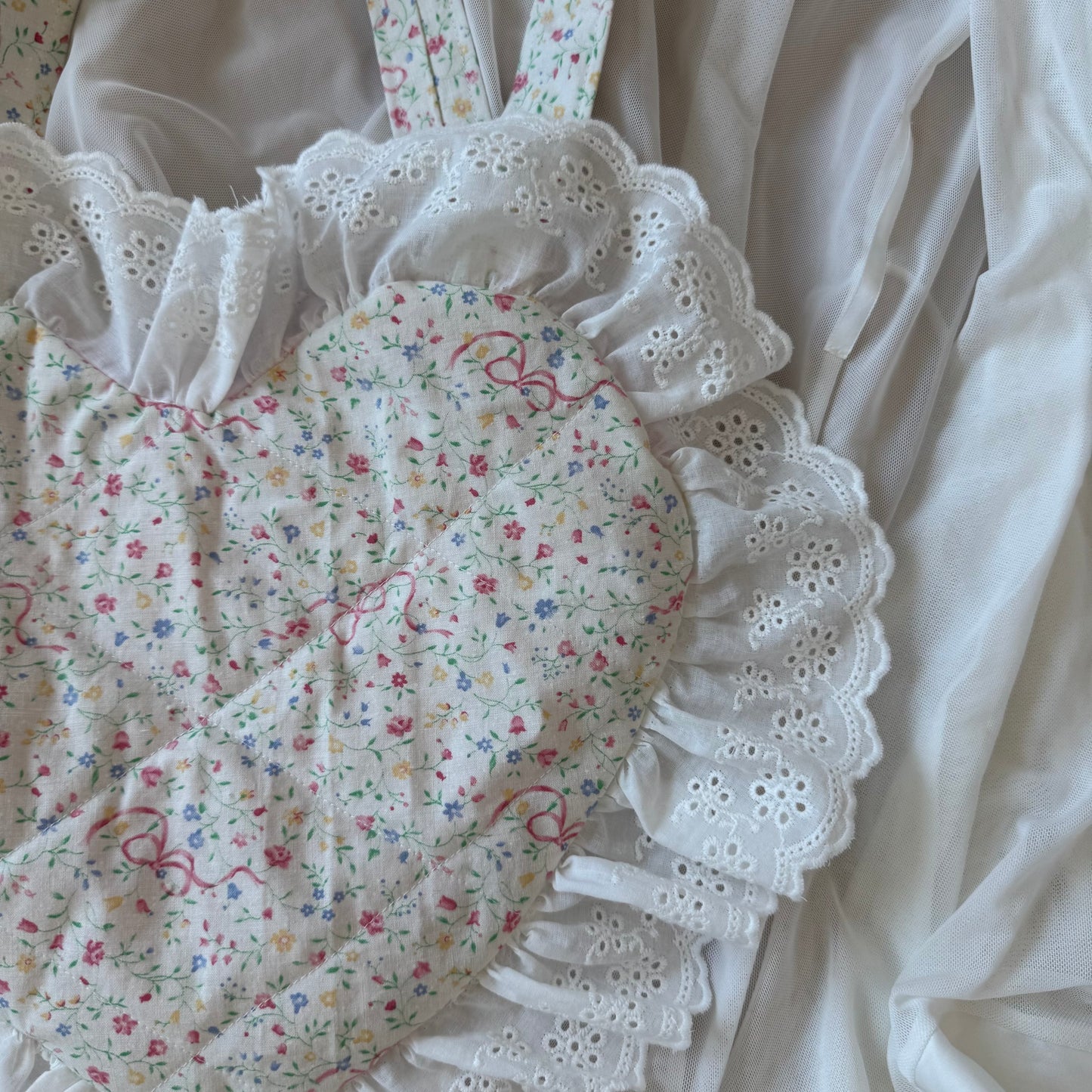Rosy Ribbonette Sweetheart Tote