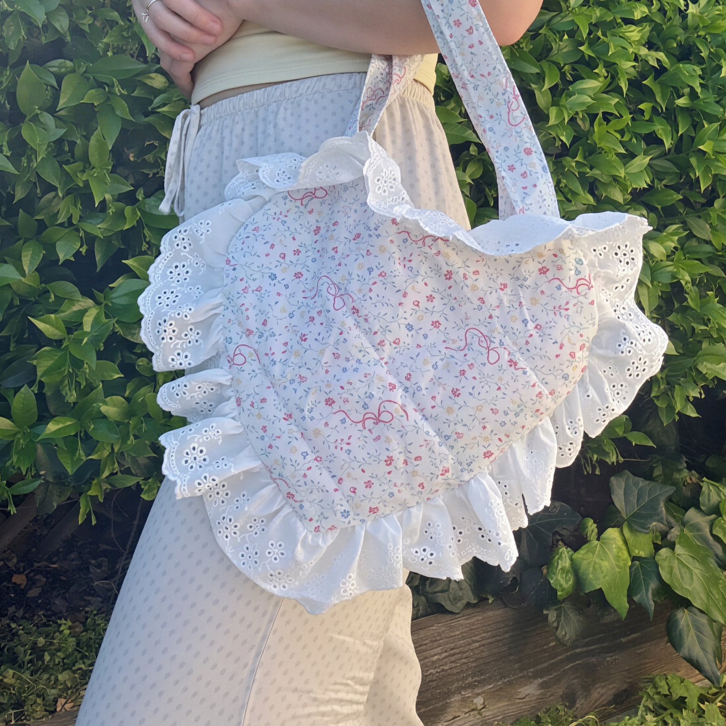 Rosy Ribbonette Sweetheart Tote