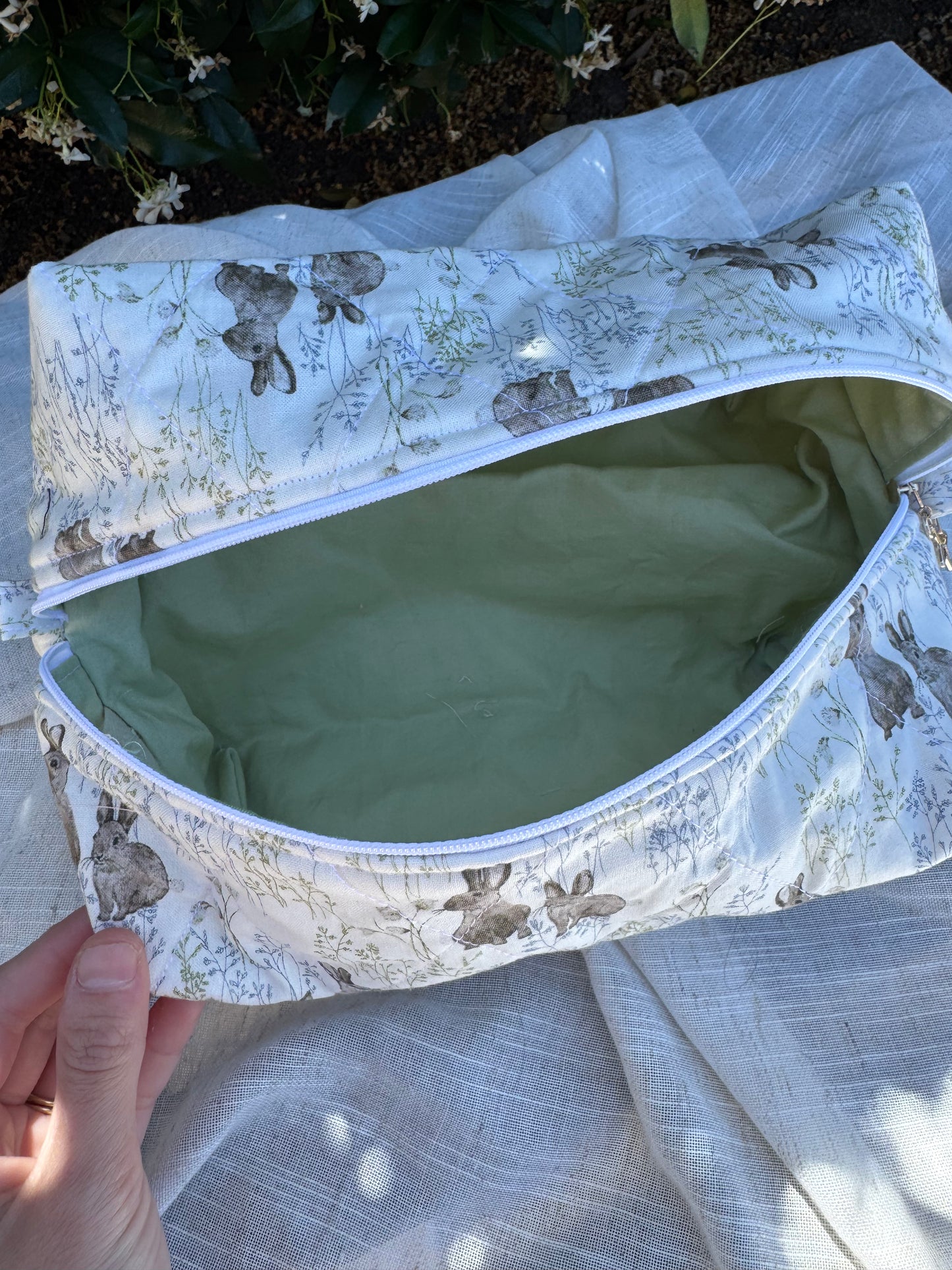 Field Bunny Print Large Quilted Makeup Bag